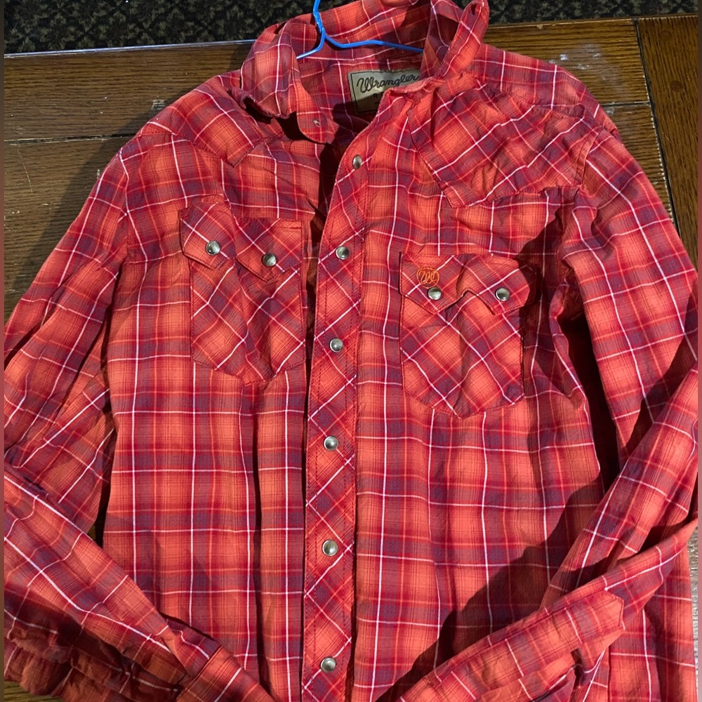 Wrangler Retro Pearl snap!!!